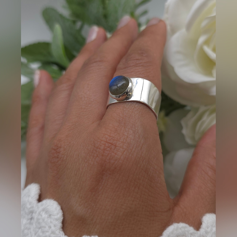 🥰 GLOWING ARTIST RING - Picture 3 of 13